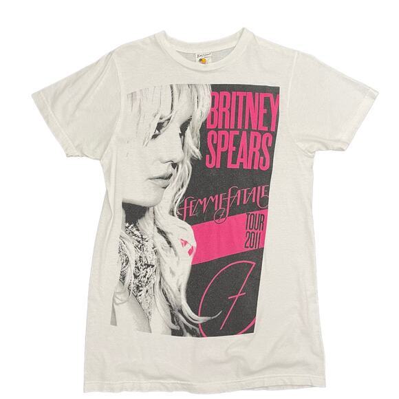 Britney Spears Concert T Shirt 2011 Femme Fatale Tour Size S Bay Island Tag - Picture 1 of 8